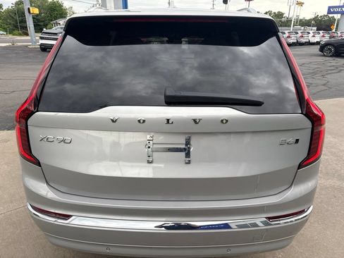 Certified 2025 Volvo XC90 B6 Plus AWD/4WD image 7