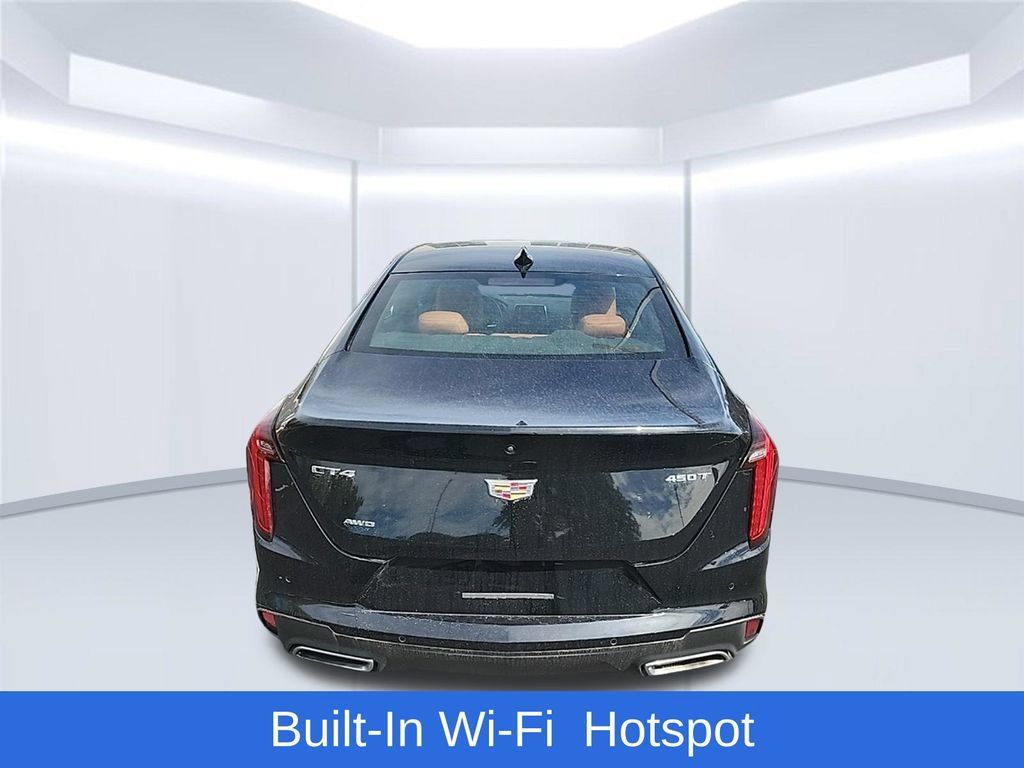 Used 2020 Cadillac CT4 Premium Luxury RWD image 5