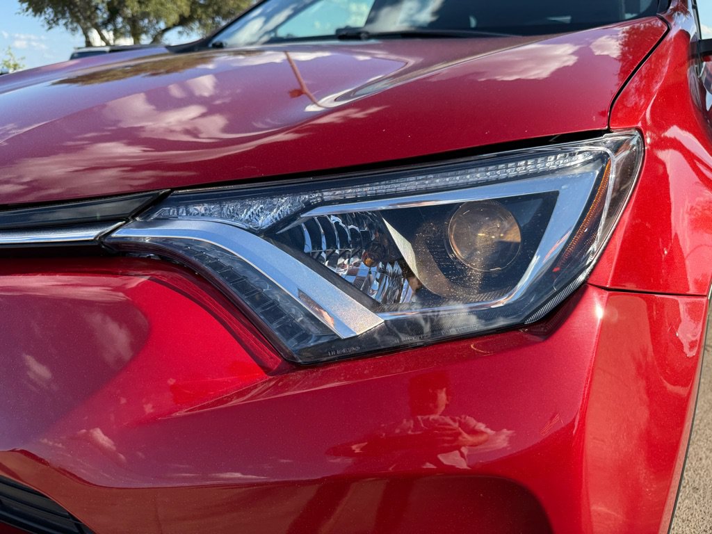 Used 2017 Toyota RAV4 LE w/ All Weather Liner Package FWD image 9