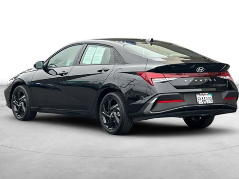 Certified 2026 Hyundai Elantra Sport FWD image 4