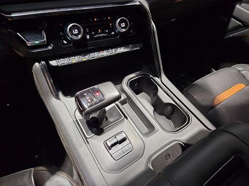 Used 2022 GMC Sierra 1500 AT4 w/ AT4 Premium Package AWD/4WD image 22