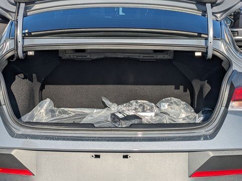 New 2025 Hyundai Elantra Sport image 13