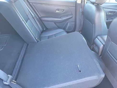 Used 2024 Nissan Sentra SR w/ SR Premium Package image 12