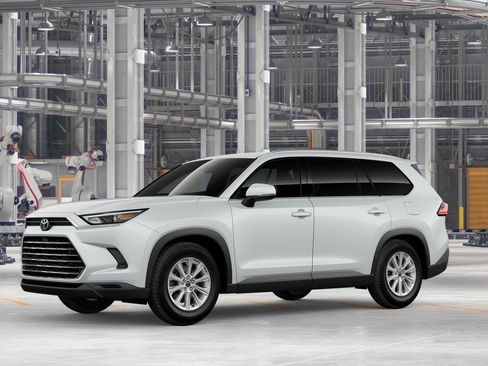New 2026 Toyota Grand Highlander AWD image 2