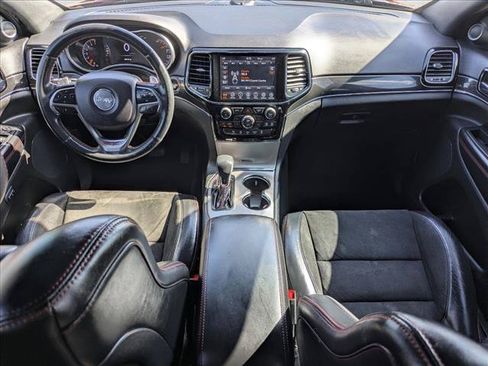 Used 2019 Jeep Grand Cherokee Trailhawk AWD/4WD image 22
