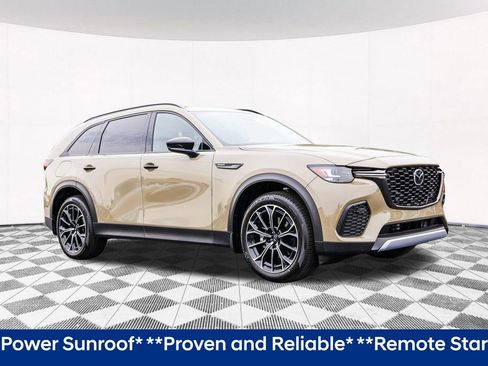 Used 2025 MAZDA CX-70 Plug-In Hybrid w/ Premium Pkg image 12