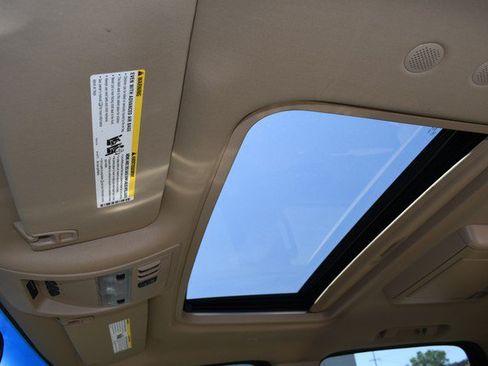 Used 2014 GMC Yukon XL Denali AWD/4WD image 19