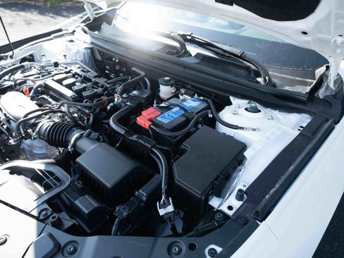 New 2025 Honda Accord LX image 32