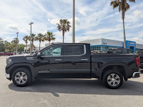 Certified 2024 GMC Sierra 1500 SLT image 6