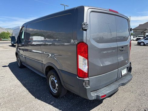 Used 2015 Ford Transit 150 130 Low Roof RWD image 5