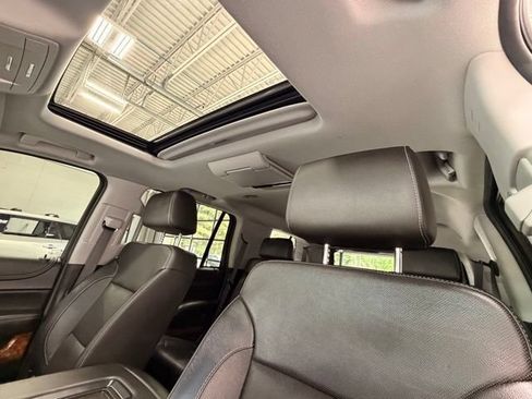 Used 2019 Chevrolet Tahoe Premier AWD/4WD image 29
