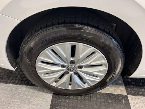 Used 2019 Volkswagen Jetta S FWD image 14