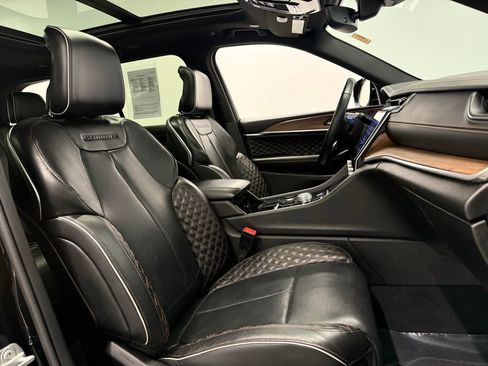 Used 2022 Jeep Grand Cherokee Summit image 18