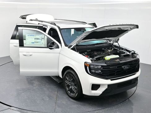 New 2025 Ford Expedition Max Platinum w/ Stealth Performance Package image 56