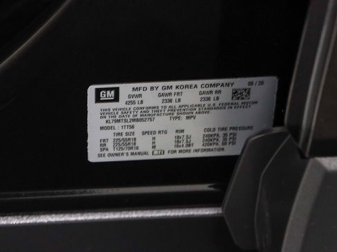 Used 2021 Chevrolet TrailBlazer RS w/ Technology Package FWD image 32