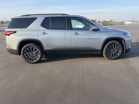 Certified 2023 Chevrolet Traverse RS w/ LPO, Floor Liner Package image 2