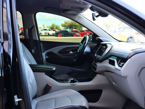 Used 2020 GMC Terrain SLT w/ Preferred Package FWD image 30
