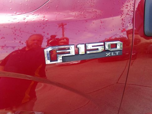 Used 2019 Ford F150 XLT w/ Equipment Group 302A Luxury image 9