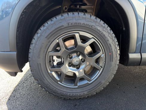 Used 2026 Honda Pilot TrailSport image 10