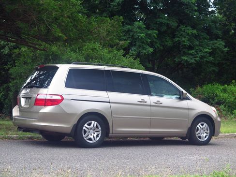 Used 2007 Honda Odyssey EX image 4