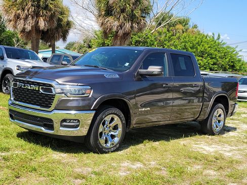 Used 2025 RAM 1500 Big Horn RWD image 2