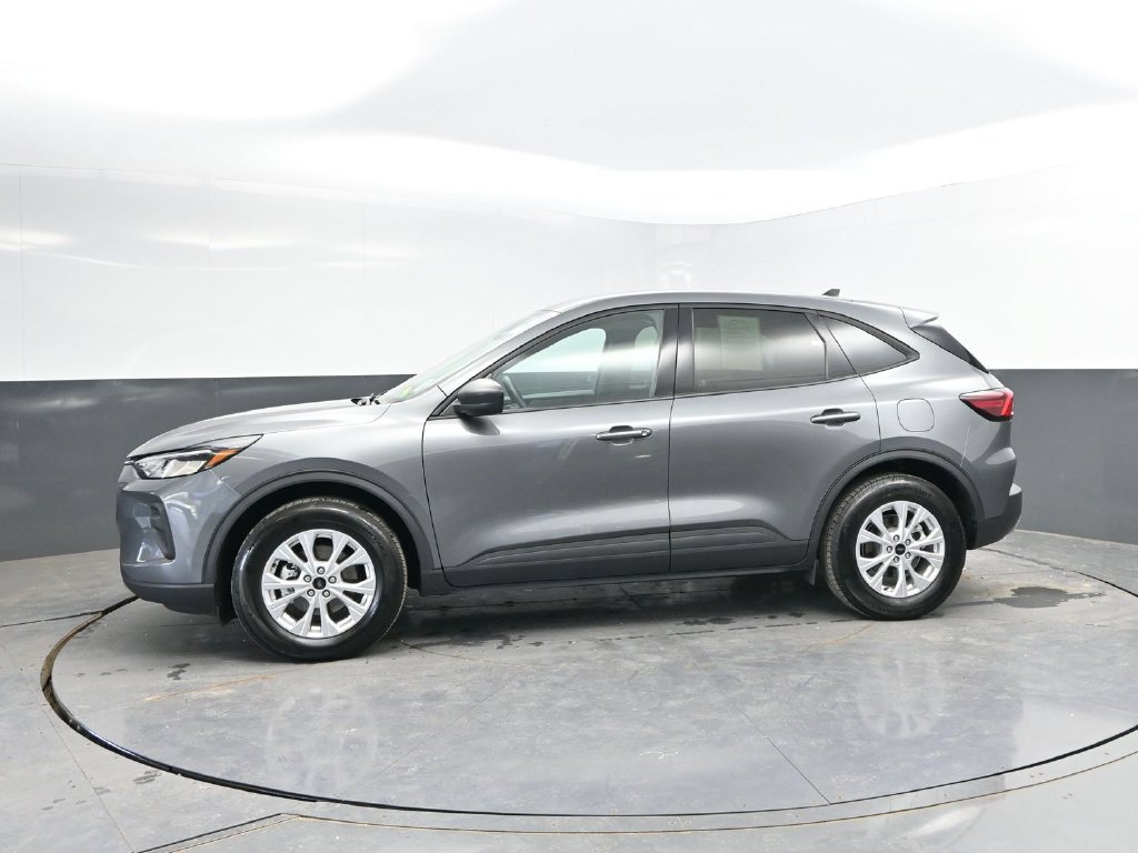 Used 2025 Ford Escape Active AWD/4WD image 4