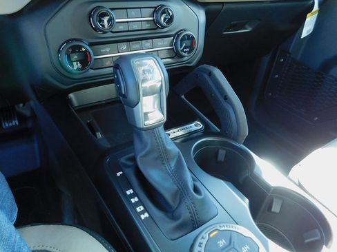 New 2025 Ford Bronco Big Bend w/ Black Diamond Package image 26