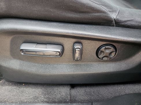 Used 2017 Honda CR-V EX image 14
