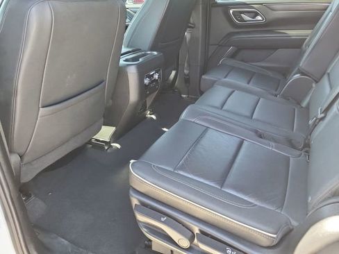 Used 2024 GMC Yukon SLT image 23