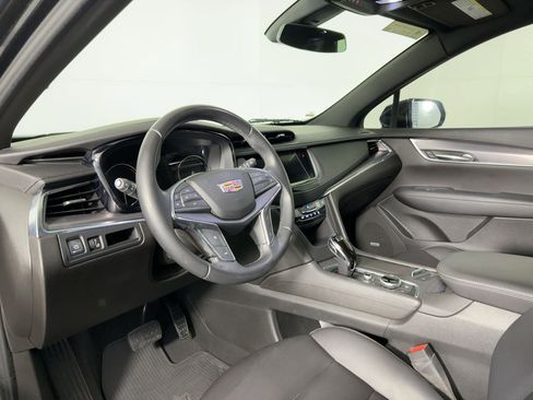 Used 2020 Cadillac XT5 Luxury image 4