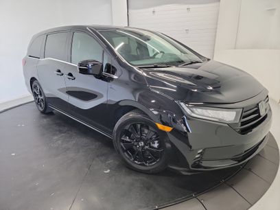 Used 2024 Honda Odyssey Sport