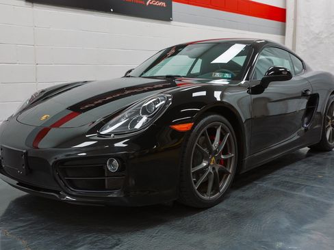 Used 2014 Porsche Cayman S RWD image 9