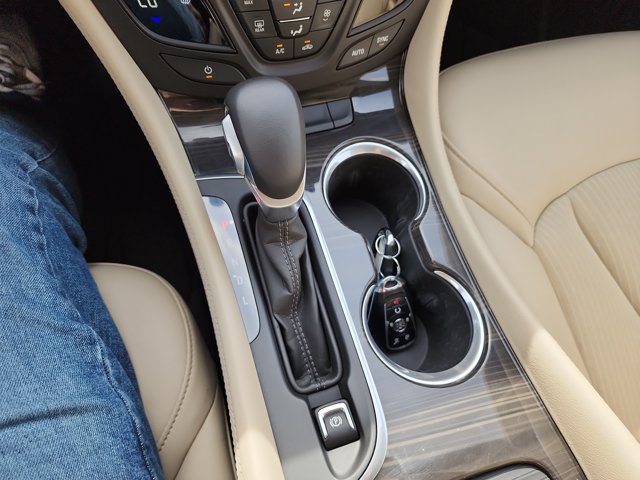 Used 2020 Buick Envision Preferred FWD image 13