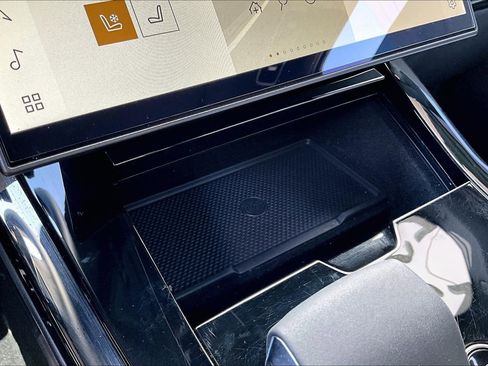 Certified 2025 Land Rover Range Rover Sport Dynamic SE image 33