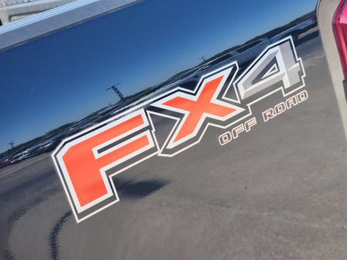 New 2026 Ford F250 King Ranch w/ FX4 Off-Road Package AWD/4WD image 13