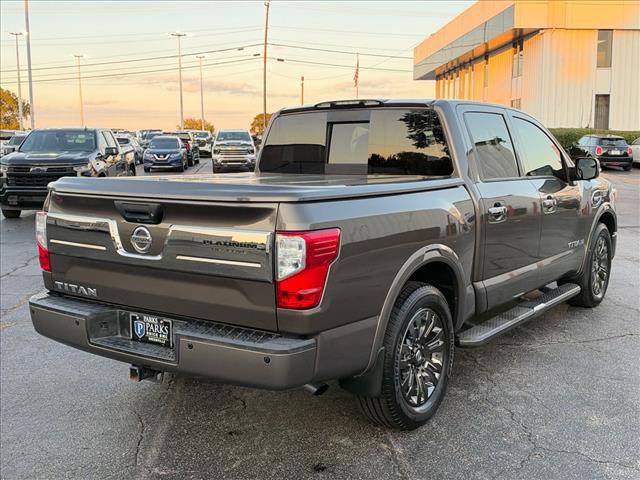 Used 2017 Nissan Titan Platinum Reserve RWD image 12