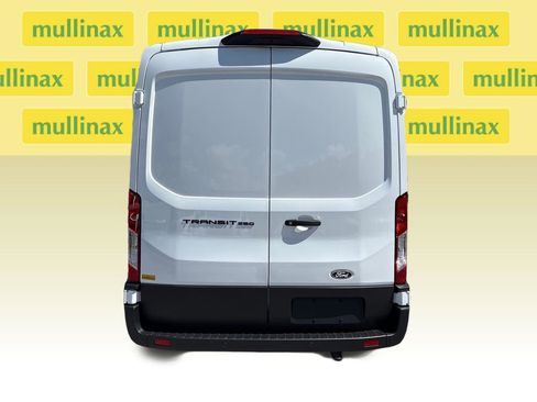 New 2026 Ford Transit 250 148 Medium Roof RWD image 8