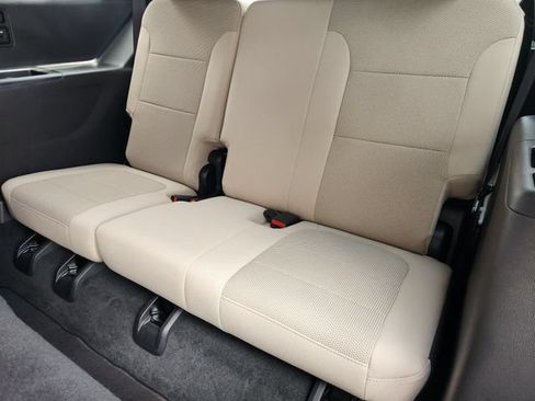Used 2023 Chevrolet Traverse LS w/ Safety Package FWD image 31