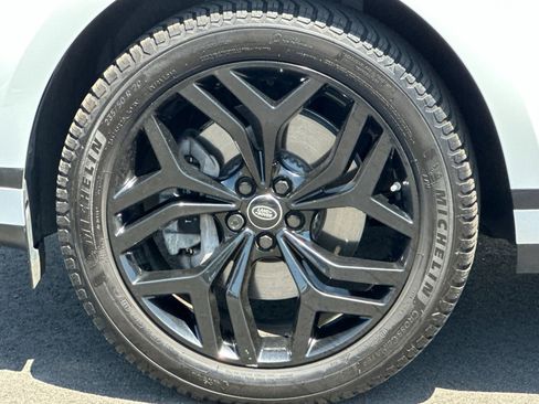 Used 2020 Land Rover Range Rover Evoque S AWD/4WD image 31