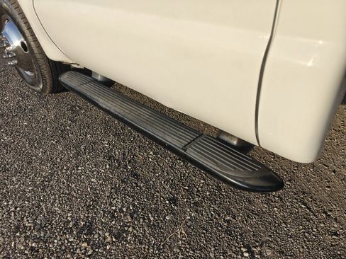 Used 2005 Ford F350 XL image 17