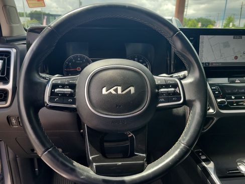 Used 2023 Kia Sorento S w/ Panoramic Sunroof Package FWD image 22