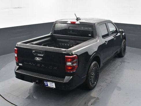 New 2025 Ford Maverick Lobo image 24