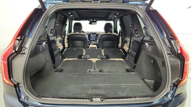 Used 2027 Volvo XC90 B6 Plus AWD/4WD image 45