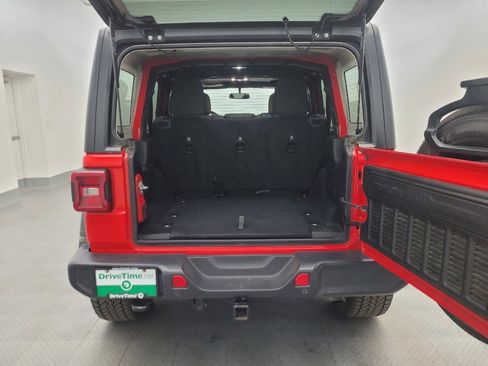 Used 2019 Jeep Wrangler Unlimited Sport S image 29