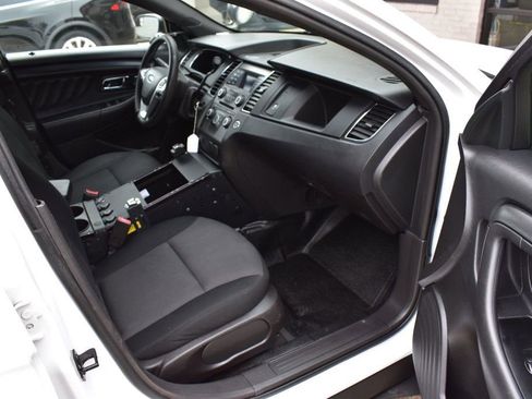 Used 2014 Ford Taurus Police Interceptor AWD image 18