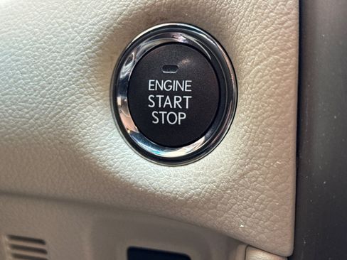 Used 2019 Lexus GX 460 Premium w/ Premium Package AWD/4WD image 16