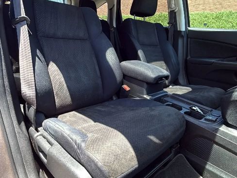 Used 2016 Honda CR-V EX image 26