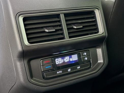 New 2026 Volkswagen Atlas SE image 25