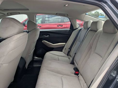 Used 2023 Honda Accord EX image 12