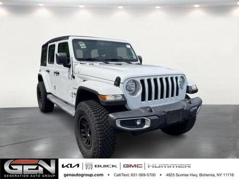 Used 2018 Jeep Wrangler Unlimited Sahara w/ Dual Top Group AWD/4WD image 1